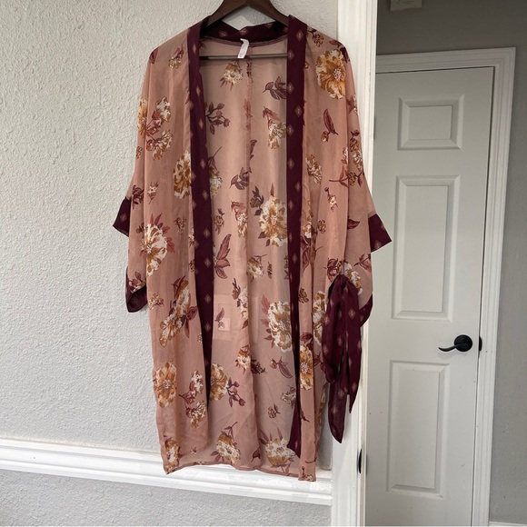 Xhilaration Tops - Wild Fable Burgundy and Cream Floral sheer kimono Top